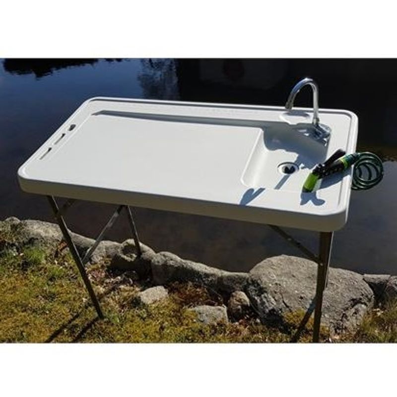 Fiske - / sløyebord m vask og spyleslange - Utekjøkken