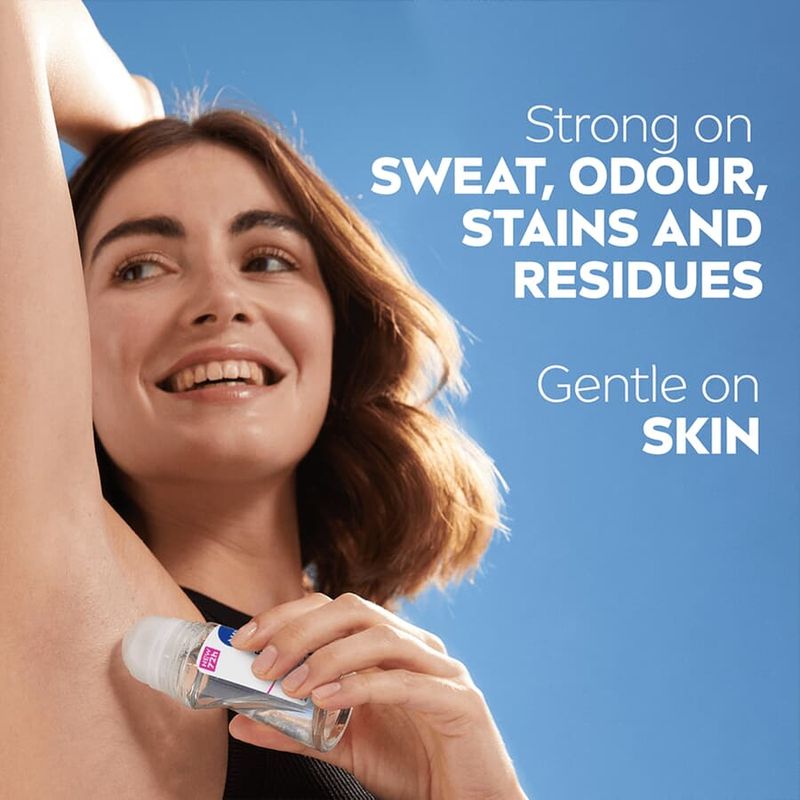 Nivea Deo Black & White Invisible Clear Roll‑On 50ml