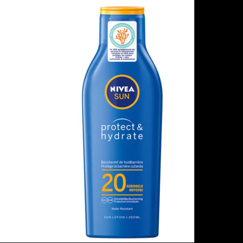 Nivea Sun Protect & Moisture Lotion SPF20 200ml