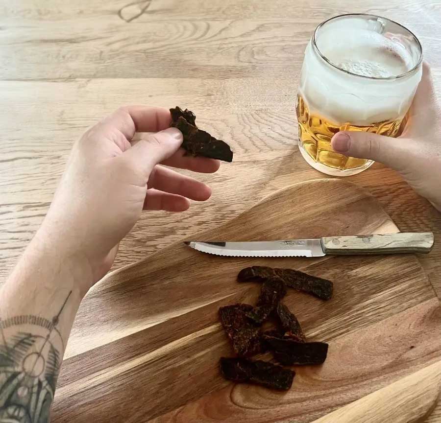 KJØ Teriyaki & Garlic Beef Jerky 60g